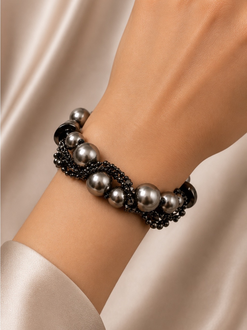 Givenchy Gunmetal Gray Pearl Stretch Bracelet Black Chain Statement Bracelet - Picture 2 of 6